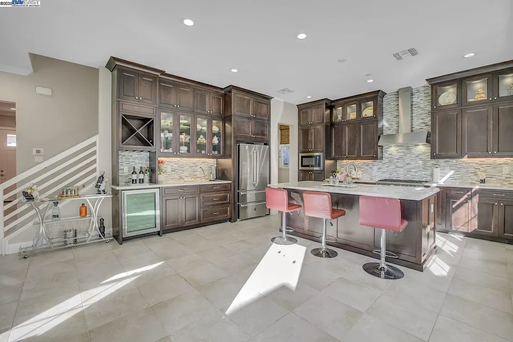 37515 Sea Bank Street Newark CA 94560