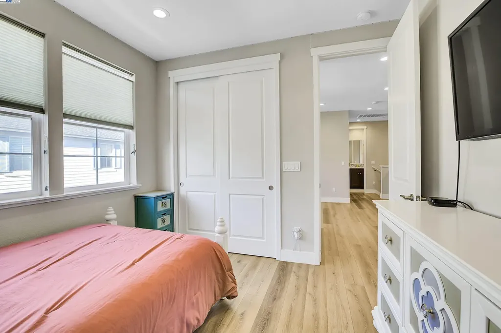 37515 Sea Bank Street Newark CA 94560