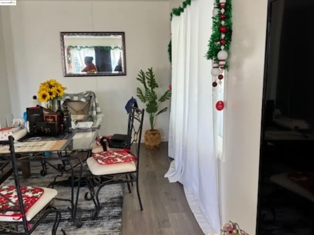 157 Santa Teresa San Leandro CA 94579
