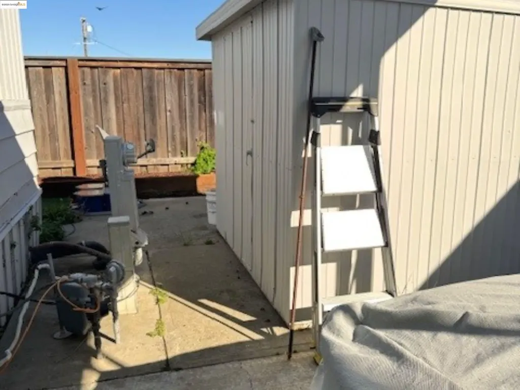 157 Santa Teresa San Leandro CA 94579