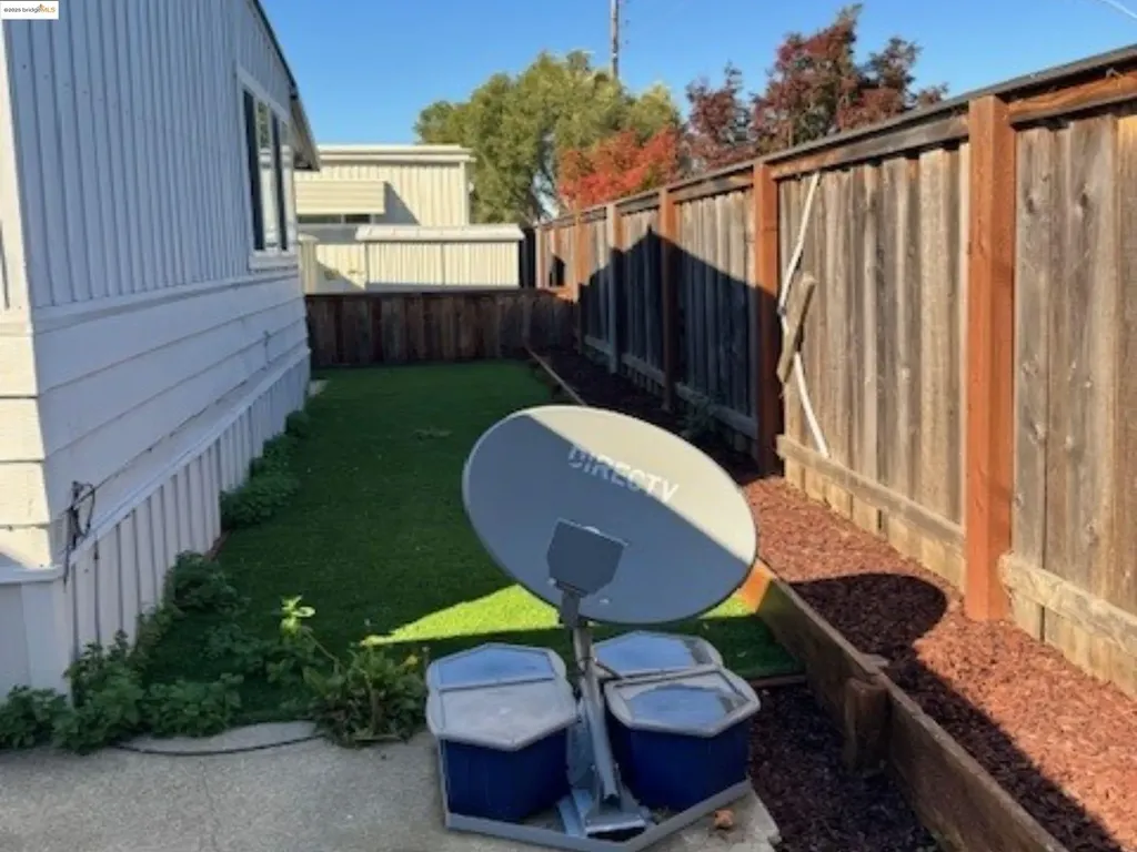 157 Santa Teresa San Leandro CA 94579