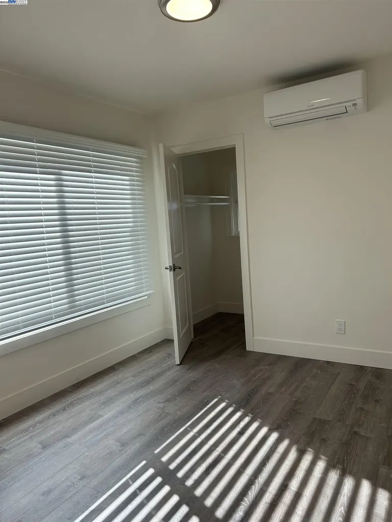 7808 Weld Street Oakland CA 94621