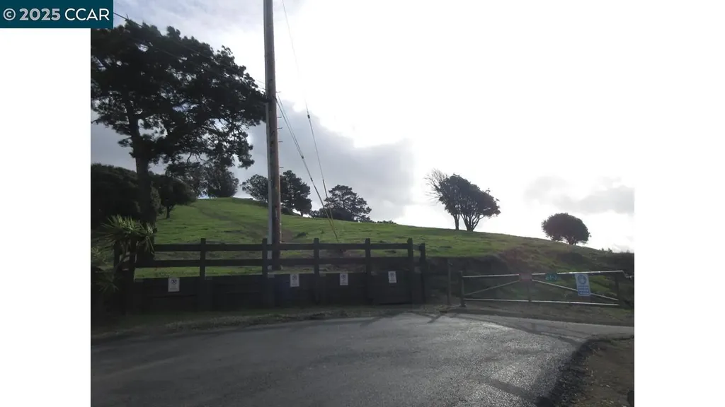 0 Crest Avenue Richmond CA 94801