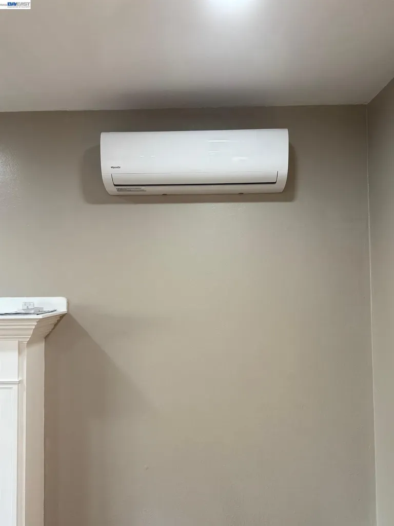 17028 Santa Fe Street Hayward CA 94541