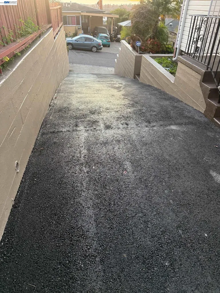 17028 Santa Fe Street Hayward CA 94541