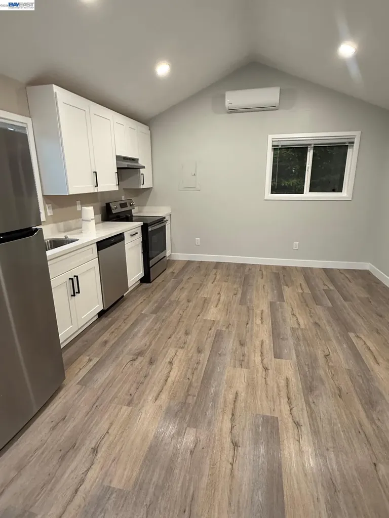 17028 Santa Fe Street Hayward CA 94541