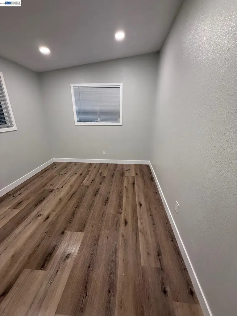 17028 Santa Fe Street Hayward CA 94541