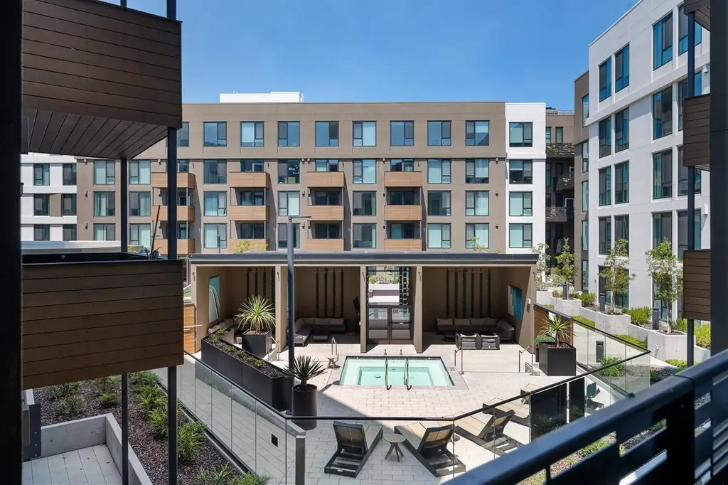 260 Brooklyn Basin Way Oakland CA 94606