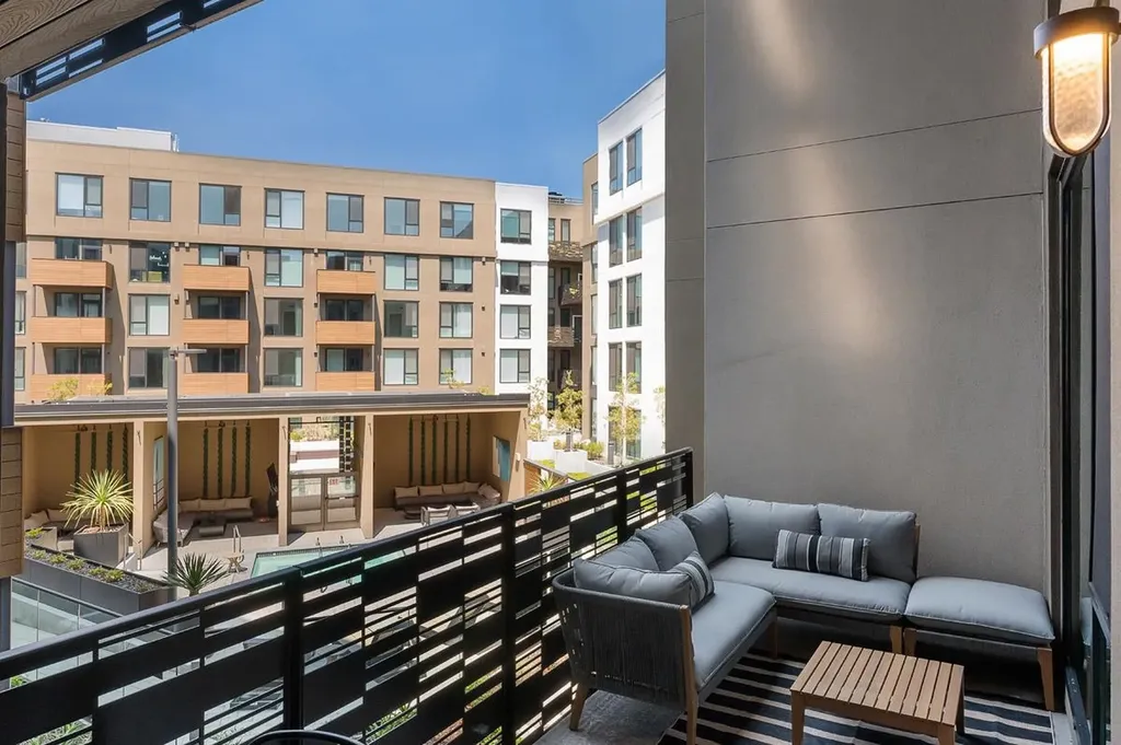 260 Brooklyn Basin Way Oakland CA 94606