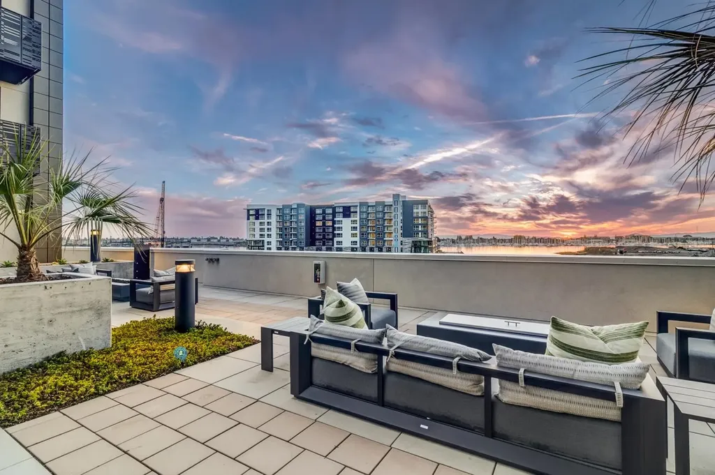 260 Brooklyn Basin Way Oakland CA 94606