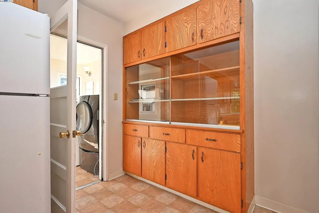 181 Lewelling Boulevard San Lorenzo CA 94580