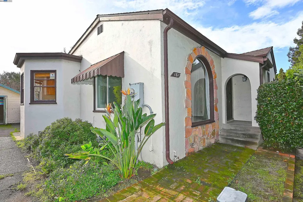 181 Lewelling Boulevard San Lorenzo CA 94580