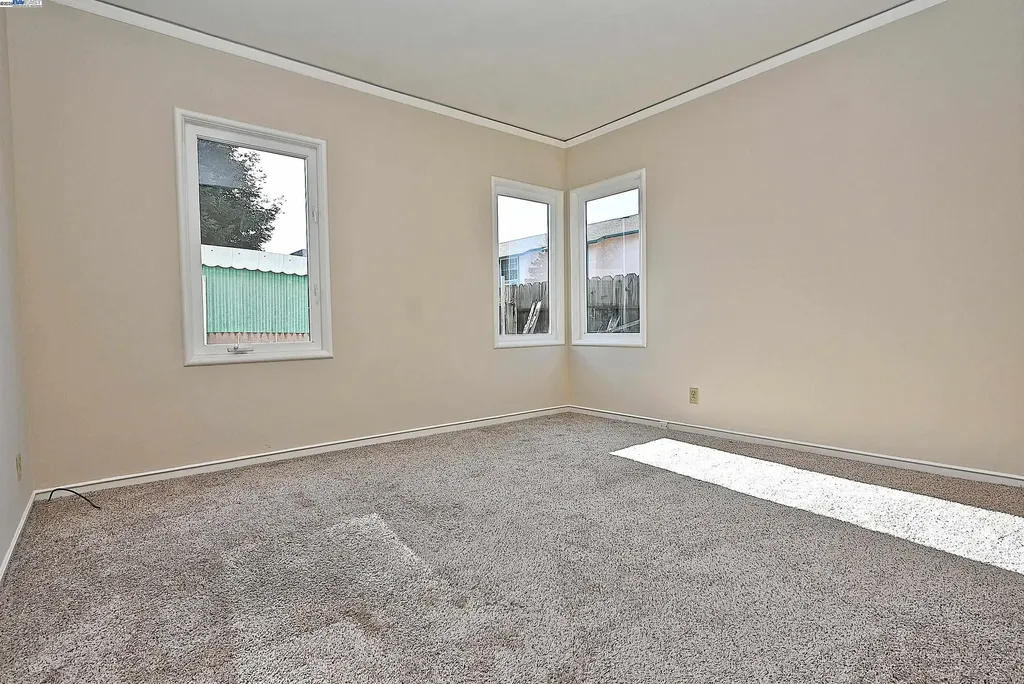 181 Lewelling Boulevard San Lorenzo CA 94580