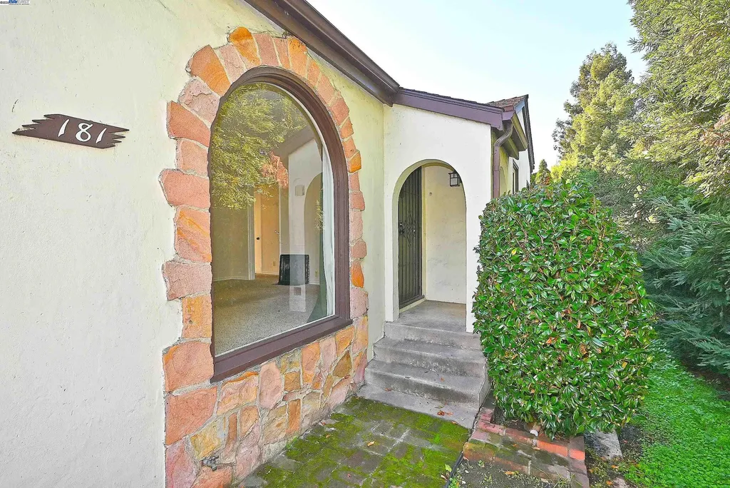 181 Lewelling Boulevard San Lorenzo CA 94580