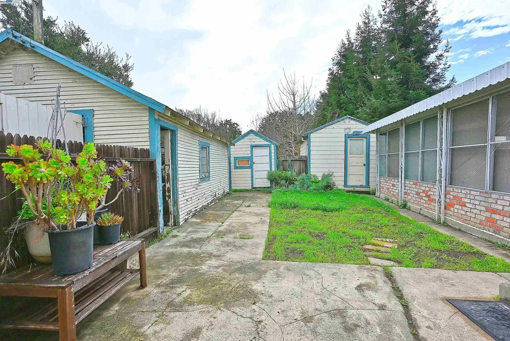 181 Lewelling Boulevard San Lorenzo CA 94580