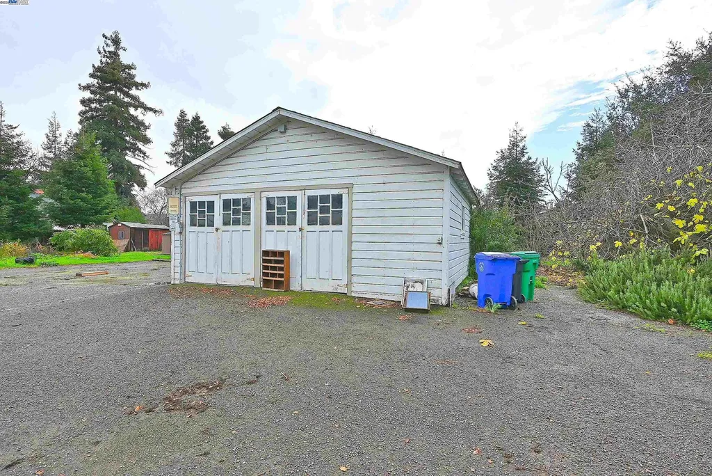 181 Lewelling Boulevard San Lorenzo CA 94580