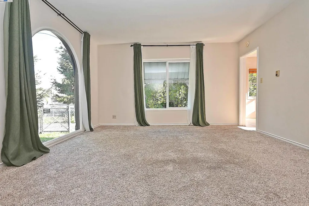 181 Lewelling Boulevard San Lorenzo CA 94580