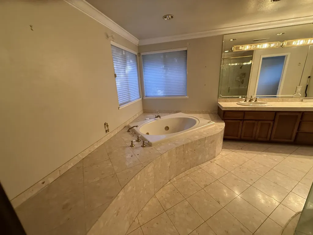 2775 Butters Drive Oakland CA 94602