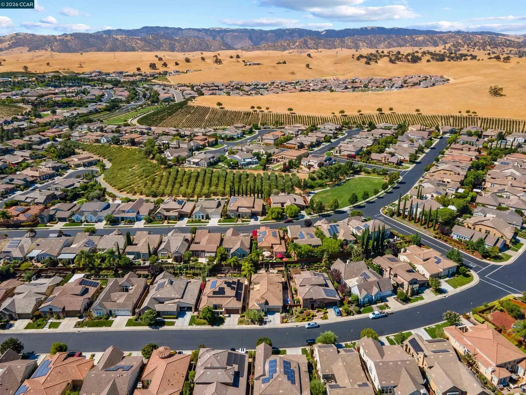 1643 Gamay Lane Brentwood CA 94513