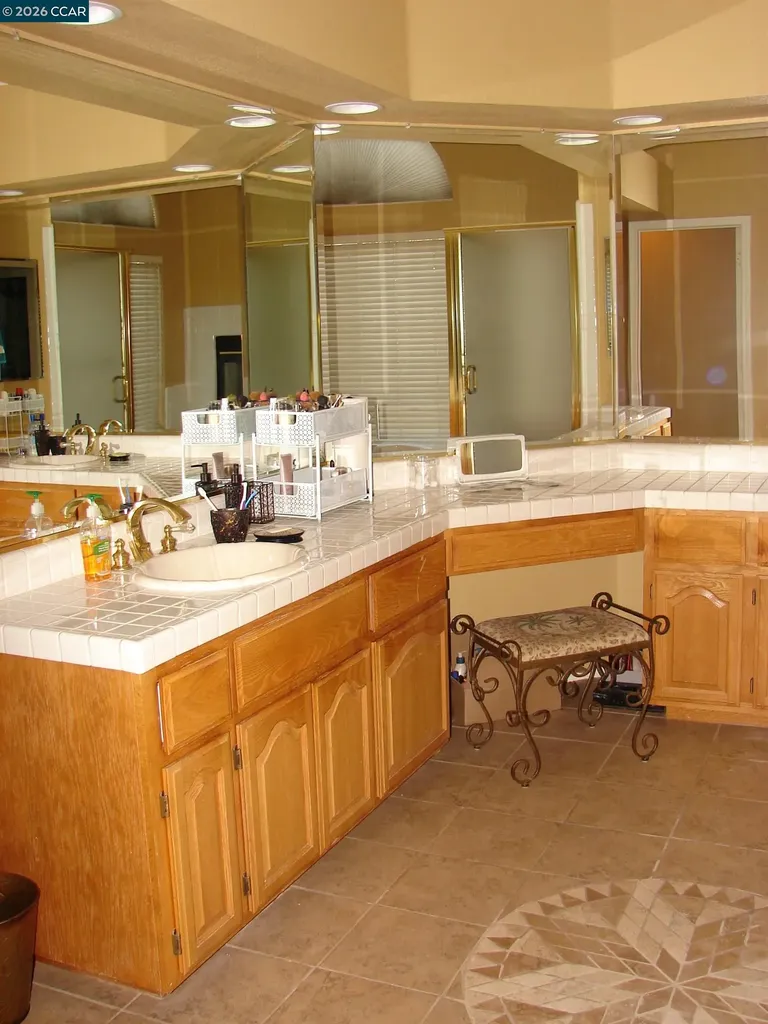 4110 Forest Hill Court Hayward CA 94542