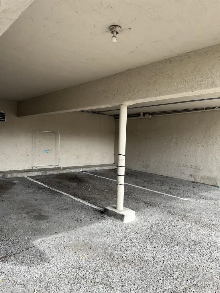 2636 Warring Street Berkeley CA 94704