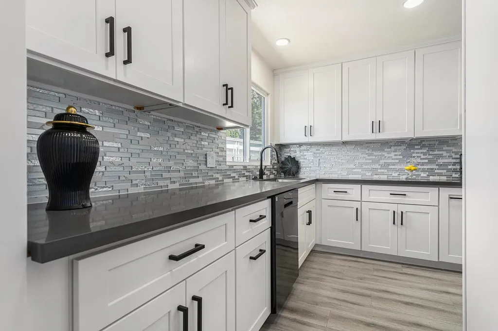 30 Palm Drive Union City CA 94587