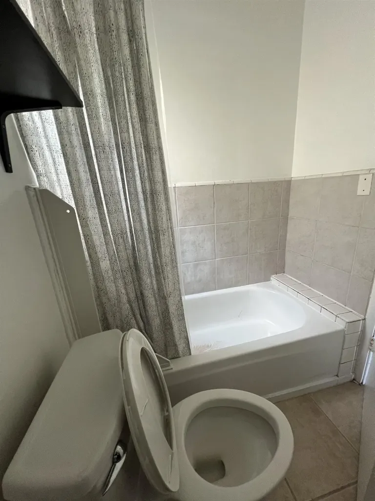3244 Ellis Street Berkeley CA 94703