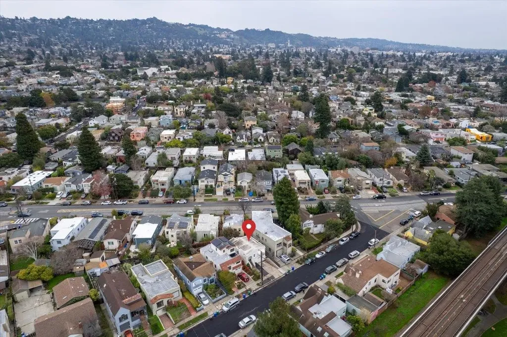 1127 Key Route Boulevard Albany CA 94706