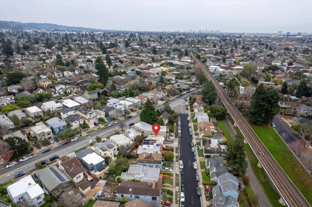 1127 Key Route Boulevard Albany CA 94706