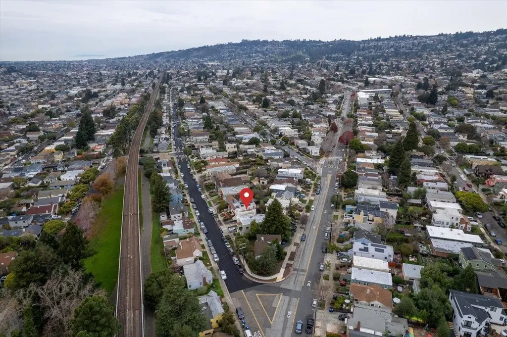 1127 Key Route Boulevard Albany CA 94706