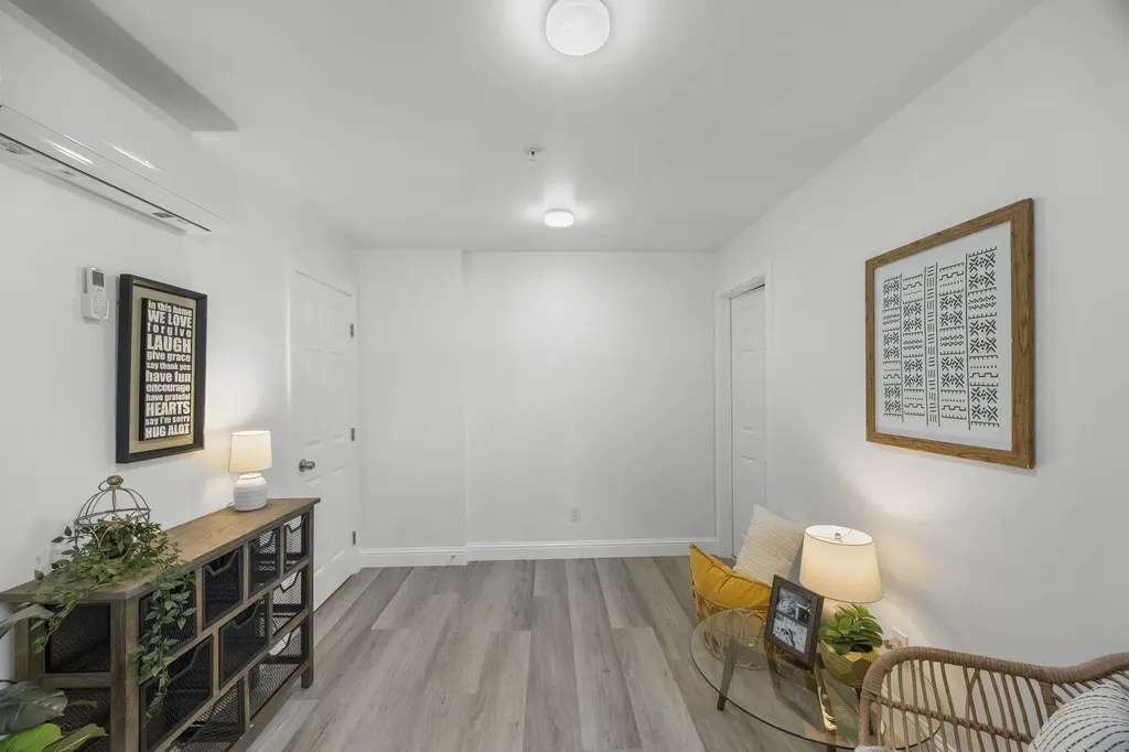 4737 Redding Street Oakland CA 94619