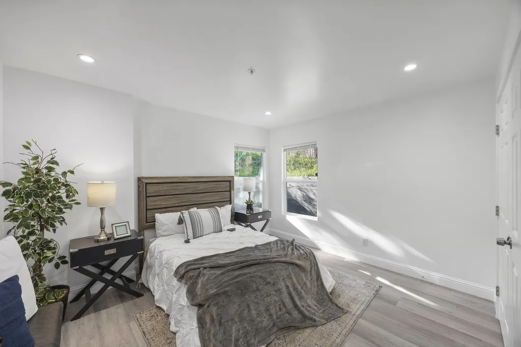 4737 Redding Street Oakland CA 94619