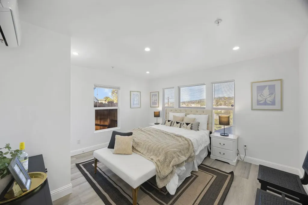 4737 Redding Street Oakland CA 94619