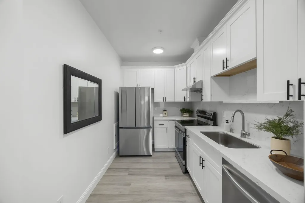 4737 Redding Street Oakland CA 94619