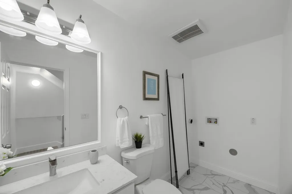 4737 Redding Street Oakland CA 94619