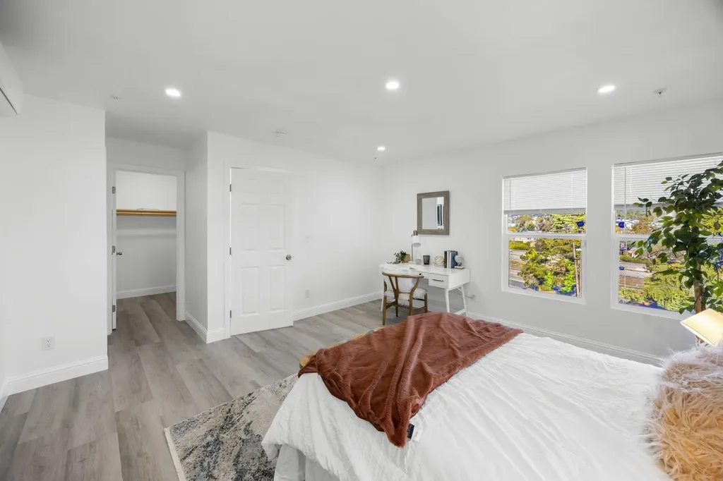 4737 Redding Street Oakland CA 94619