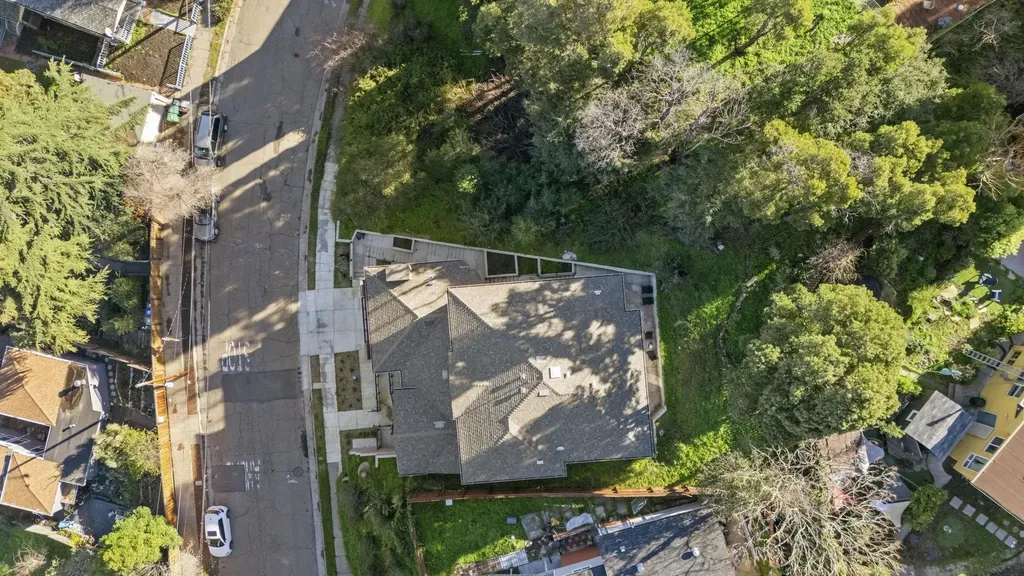 4737 Redding Street Oakland CA 94619