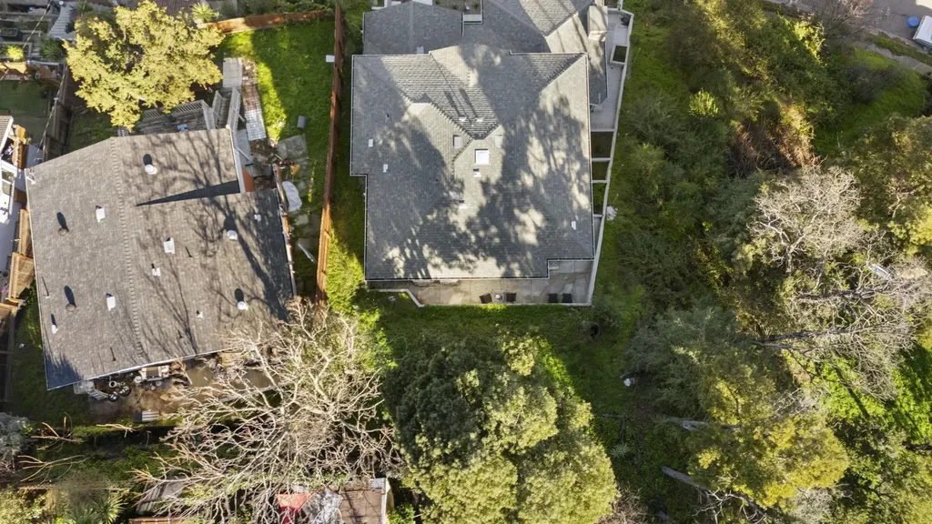 4737 Redding Street Oakland CA 94619