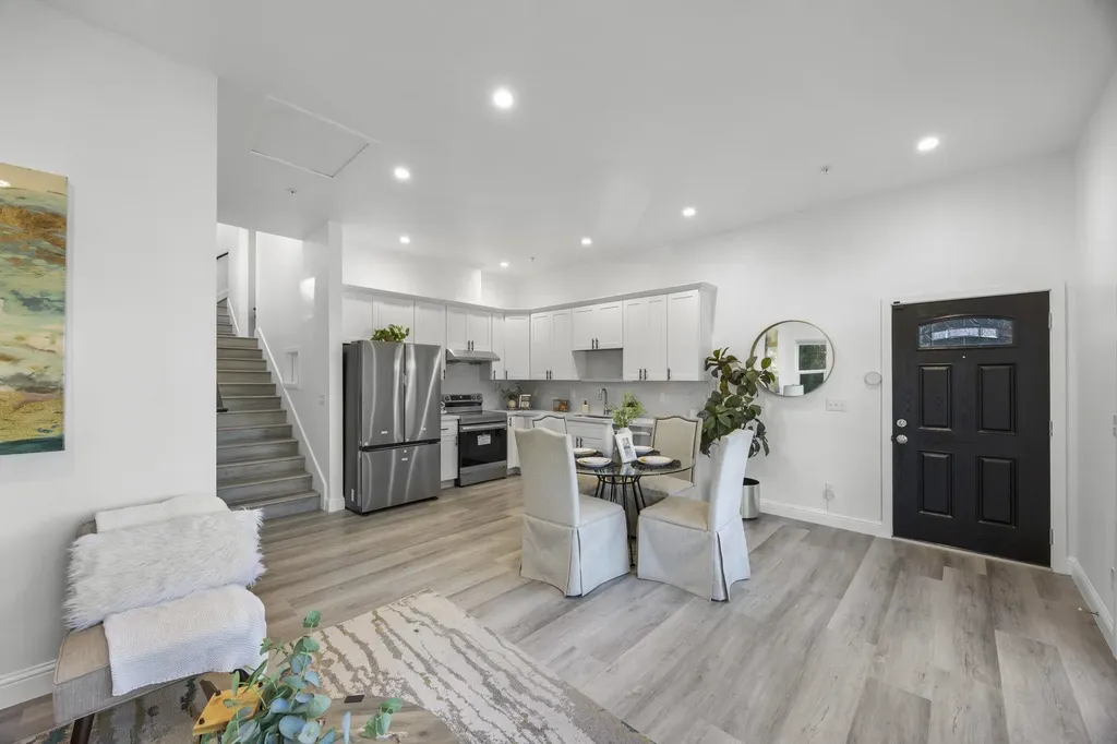 4737 Redding Street Oakland CA 94619