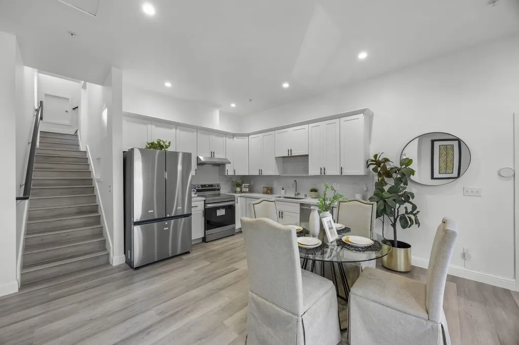 4737 Redding Street Oakland CA 94619