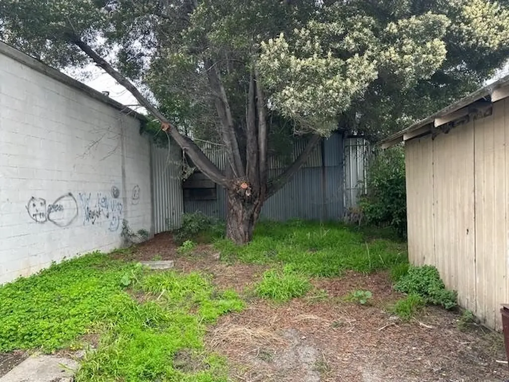 1024 50th Avenue Oakland CA 94601