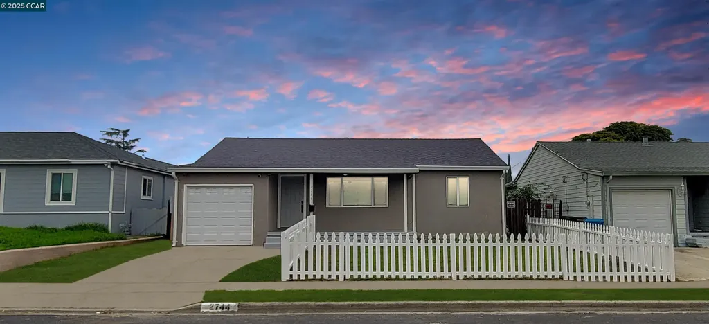 2744 El Rey Street Antioch CA 94509