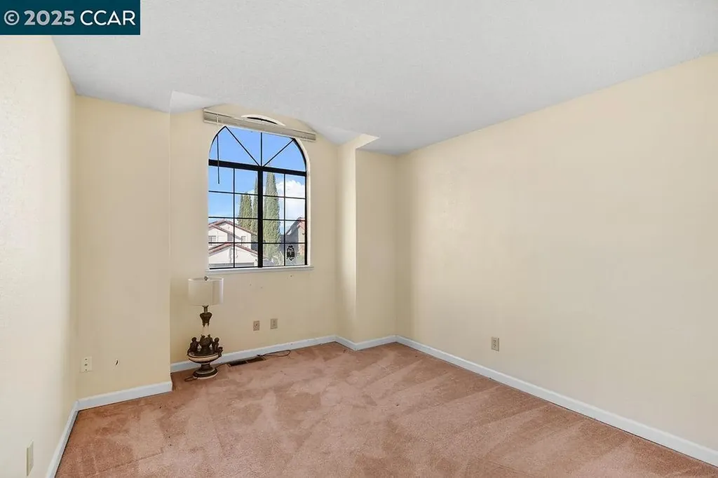 2125 Willow Avenue Antioch CA 94509