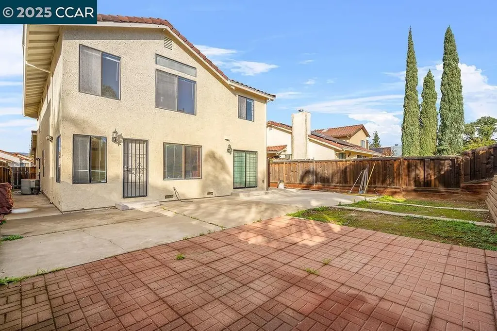 2125 Willow Avenue Antioch CA 94509