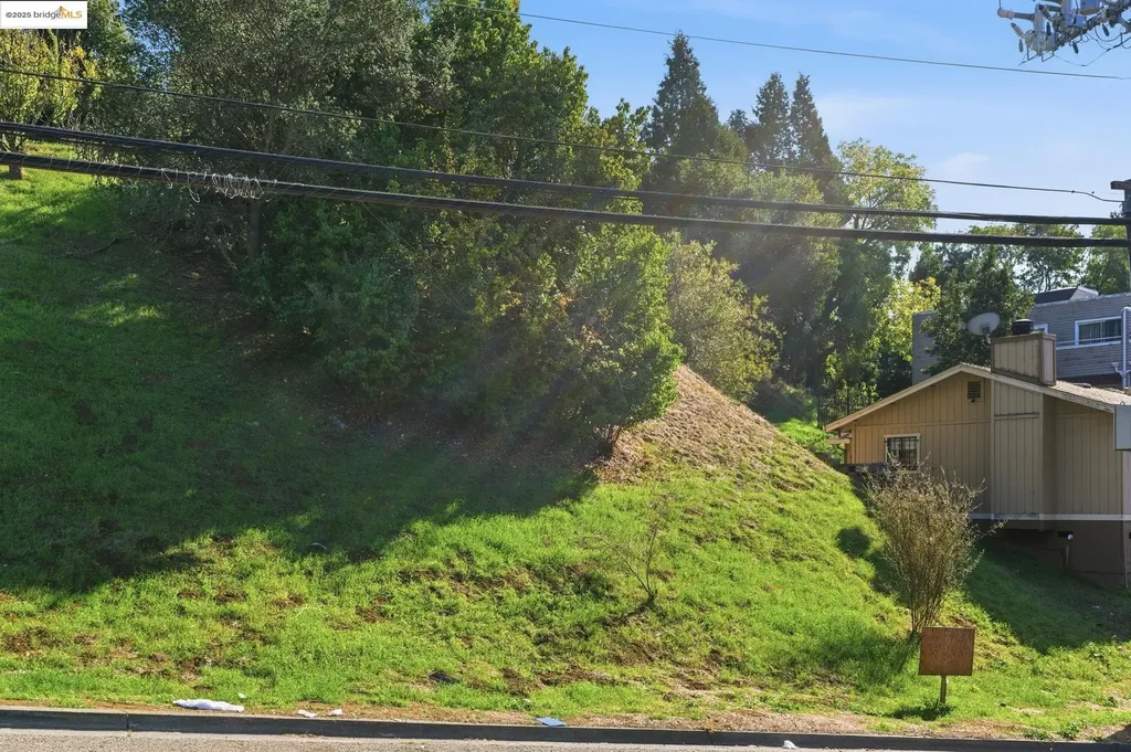 9680 Mountain Boulevard Oakland CA 94605