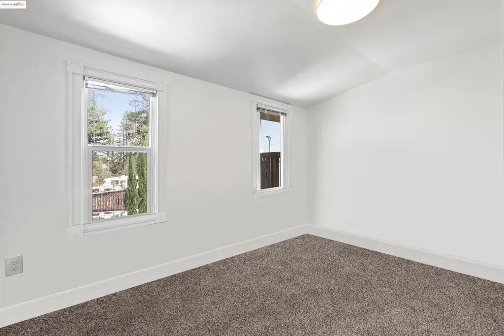 1432 12th Street Oakland CA 94607
