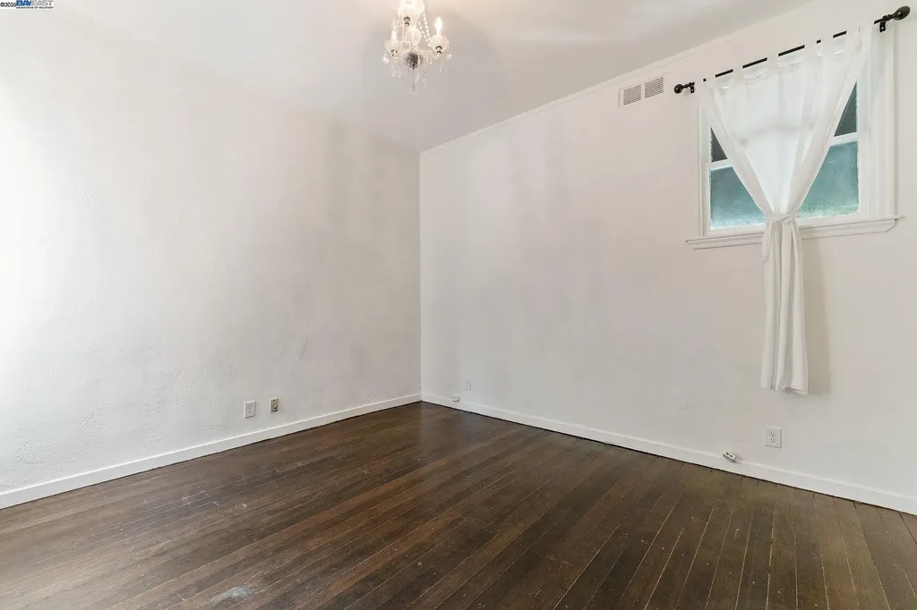 1000 Central Avenue Alameda CA 94501