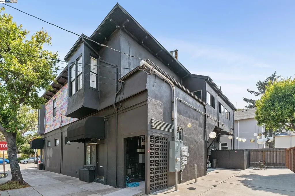 1000 Central Avenue Alameda CA 94501