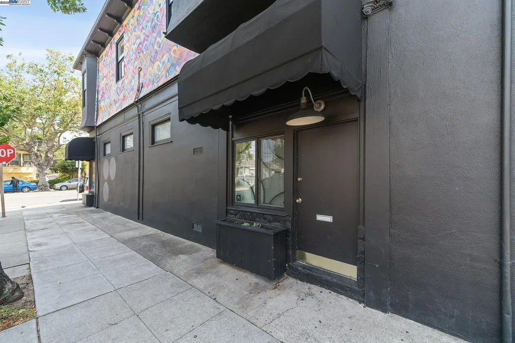 1000 Central Avenue Alameda CA 94501