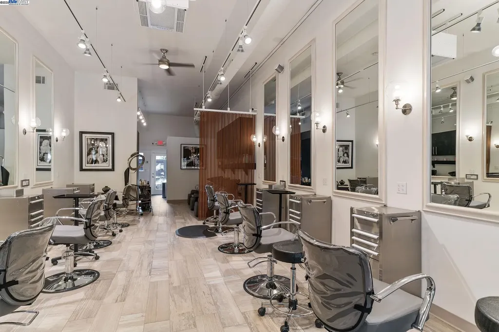 1000 Central Avenue Alameda CA 94501